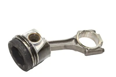 AUDI A4 8K2, B8 Piston 2.00 Diesel 125kw 2008 22908182 — 第 1/3 张图片