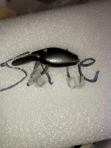 Vintage ￼black fishing lure I don’t know the name surely somebody does - Picture 1 of 6