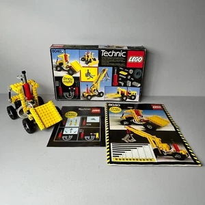 Vintage LEGO Universal Building Set 8040 Building Set COMPLETE +Box+Instructions - Picture 1 of 18