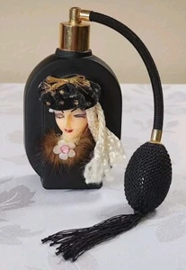 VINTAGE PARFÜMFLAKON / ZERSTÄUBER ART DECO STIL 3 D LADY SCHWARZ GLAS - Bild 1 von 10