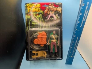 Figura de colección 1990 Kenner Swamp Thing Bayou Jack con Swamp Water Blaster sellada - Imagen 1 de 2