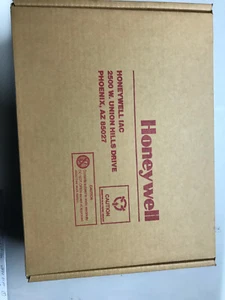 Honeywell 51309148-175, MC-TDOR12, 120 VAC Relais DO (NEU in Original-Zubehör-Hersteller-Box) - Bild 1 von 3