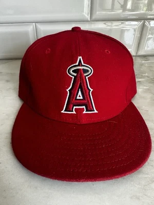 Los Angeles Angels New Era Fitted MLB Baseball Hat Cap 7 3/4 Red Cool Base - Image 1 of 4