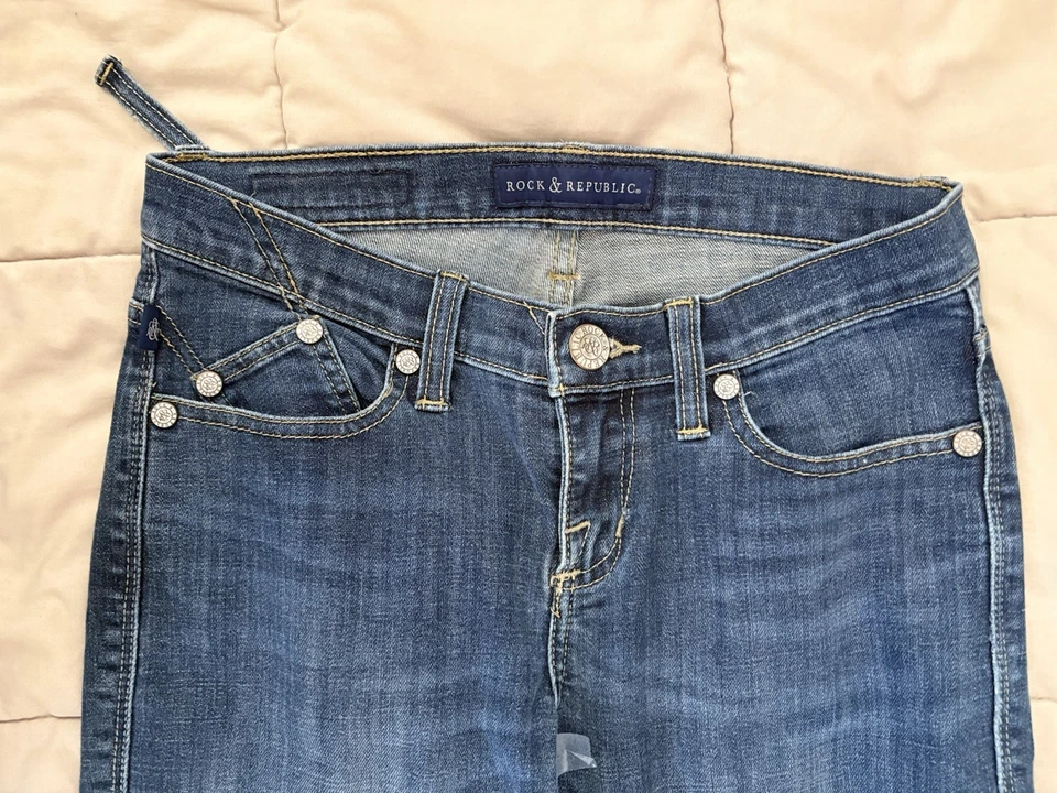 Pantalones de mezclilla para mujer Rock & Republic pierna recta talla 4 tiene un lazo de cinturón roto 😢 Foto 1 de 4