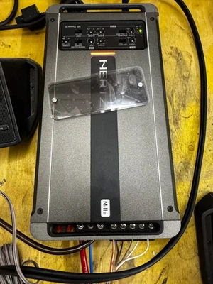 Hertz ML Power 5 5-Kanal digital Verstärker 5x70 WRMS Power Endstufe - Bild 1 von 2