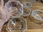  5 anciens ramequins 1930s / coupelles en verre moulé Art Déco .