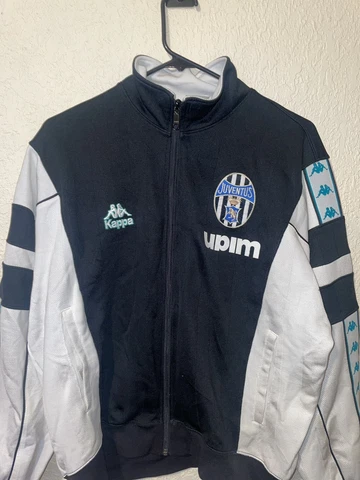 Vintage Juventus Jacket Cover