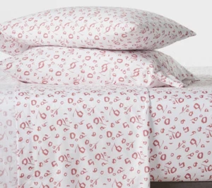 Queen Sheet Set Pink Flowers Printed Microfiber Tulip Room Essentials New - Picture 1 of 13