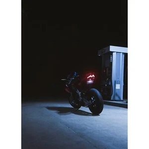 Aprilia RSV4 1100 Factory Motorcycle Art Print #012 - Stunning Wall Décor - Bild 1 von 12