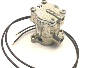 Parker K055104153 Pilot Valve - Imagen 1 de 7