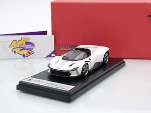 Look Smart LS535SPB # Ferrari Daytona SP3 Open Baujahr 2023 " Pearl White " 1:43 - Bild 1 von 4