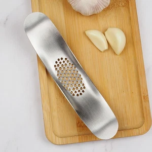 Stainless Steel Boat type Garlic Crusher Rocker Press Squeezer Kitchen tools - Picture 1 of 6