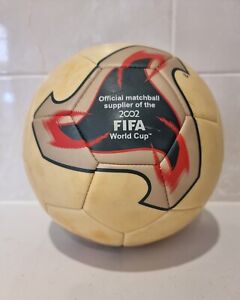2002 FIFA World Cup Adidas Fevernova Glider MS Official Soccer Ball