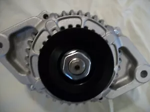 TSP P/N ES1004, DENSO STYLE 90 AMP MINI RACE ALTERNATOR WITH V BELT PULLEY - Bild 1 von 4