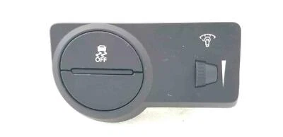 2013 HYUNDAI GENESIS COUPE SWTICH ASSEMBLY CRASH PAD LOWER LH PN: 93700-2M800 - Image 1 of 4