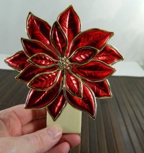 Bath & Body Works Red Poinsettia Christmas Flower Wallflower Diffuser Plugin - Picture 1 of 12