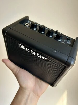 Amplificador portátil Blackstar Fly 3 Blackstar Amplificador de guitarra Mini amplificador Foto 1 de 4