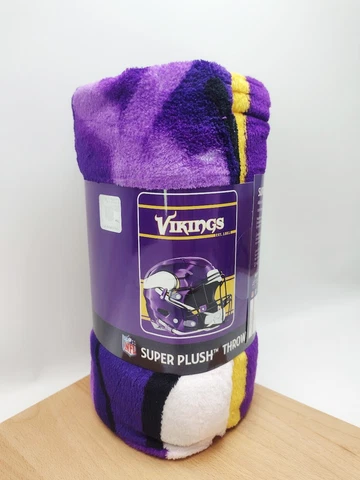 Minnesota Vikings NFL Football - Plush Throw Blanket - Bed Cover  (RUN) Cover