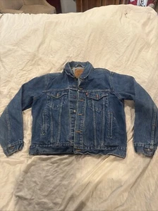 VINTAGE Levis Denim Trucker Jean Jacket 70506 0216 Made In USA Dark Wash Sz 42 - Picture 1 of 13