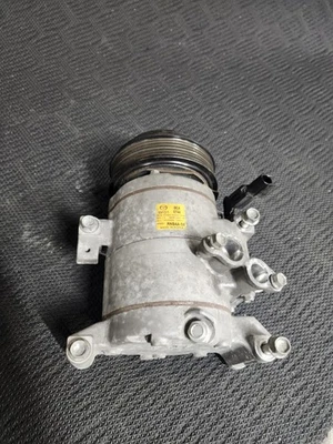 09 10 11 12 13 MAZDA 3 COMPRESOR DE AIRE ACONDICIONADO OEM Foto 1 de 3