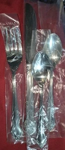 4 piezas cuchillos de acero inoxidable Winthrop ~ tenedores ~ cucharas código de patrón brillante WIW1 - Imagen 1 de 7