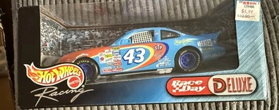 1/24 Hot Wheels Racing Race Day 43 John Andretti Pontiac Wheaties NASCAR MINT - Image 1 of 4