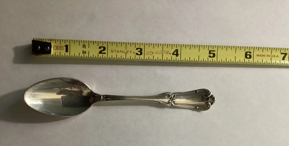 CUCHARA DE CAFÉ Birks FRANCIS I de plata de ley Foto 1 de 3