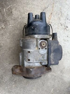 McCormick WD9 WD6 MD 400 Diesel Magneto Antique Tractor  Left Hand Rotation - Picture 1 of 9
