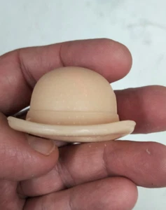 3D PRINT RESIN BOWLER HAT FOR 1:6 SCALE ACTION FIGURES - Bild 1 von 4