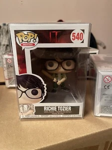 Funko Pop! Movies: Pennywise IT - Richie Tozier Bat #540 Vinyl Figure - NEW - Picture 1 of 3