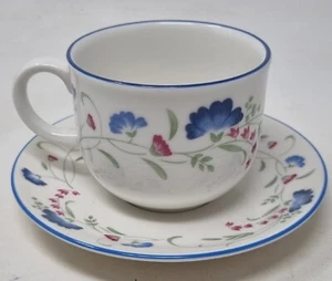 Royal Doulton Expressions Windermere Muster Teetasse und Untertasse - Bild 1 von 7