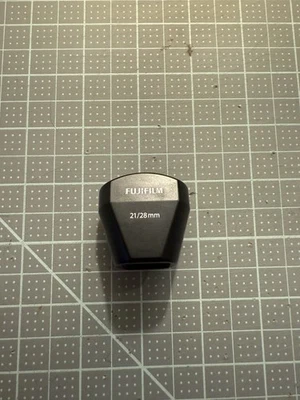 Fujifilm VF-X21 External Optical Viewfinder - Black - Image 1 of 4