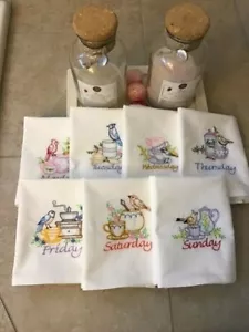 Tea Time Set asciugamani da cucina ricamati Birds-Days of the Week - Foto 1 di 12