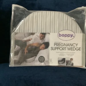 Boppy pregnancy support wedge - Picture 1 of 4