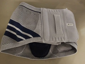 Fascia lombare ortopedica donna Lumbotrain Lady - Bauerfeind - Taglia 2 - Foto 1 di 5