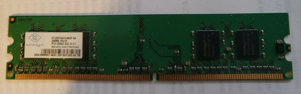 Nanya pc2-3200 ddr2 256MB  - Image 1 of 1