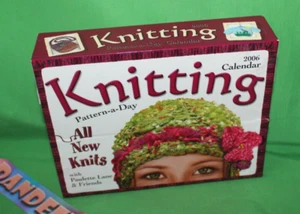 Pattern A Day Knitting 2006 Box Kalender - Bild 1 von 3