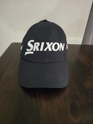 Gorra Srixon Cleveland Golf Negra Bordada Logo Correa Foto 1 de 4