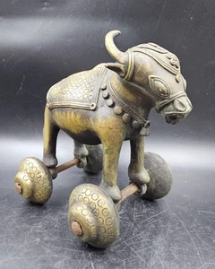 Antique/Vintage India Brass/Bronze Temple Toy Bull Ox Cow - Picture 1 of 17