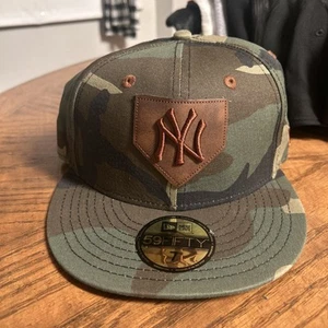 Raro Yankees Camuflaje 59/50 Sombrero Ajustado Nueva Era Talla 7 Cuero Home Plate Bordado - Imagen 1 de 6