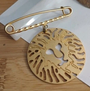 ANNE KLEIN Lion Cutout Logo Gold Plate Twisted Safety Pin Style 2" Brooch Pin! - Picture 1 of 7