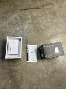 NEW Luxul AC1200 Wi-Fi Bridge and Range Extender - P40 - Picture 1 of 9