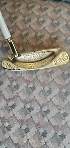 Polierter Ping Zing Mangan B Putter vom Künstler Alan Silva 35,5" SS Traxion Tour - Bild 1 von 13