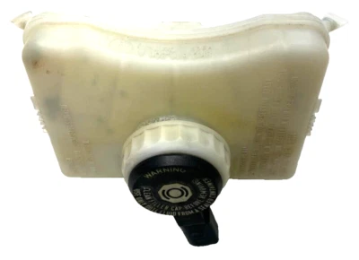 Audi A4 2015 depósito cilindro maestro de frenos Audi 8K0611301A Foto 1 de 3