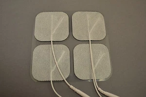 12 almohadillas de electrodos EMS, Tens 7000, 3000 unidades 2x2 pulgadas tela blanca - Imagen 1 de 1