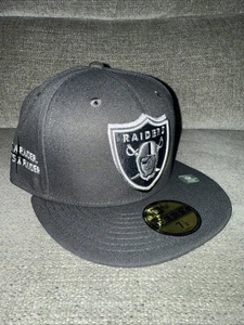 New Era Oakland Raiders 59FIFTY 2024 Draft Mütze Always A Raider Gr. 7 1/8 grau - Bild 1 von 9