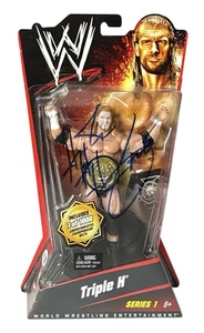 WWE TRIPLE H 1 OF 1000 SIGNED CHASE GOLD BELT SERIES 1 TOY WITH JSA COA RARE - Picture 1 of 6