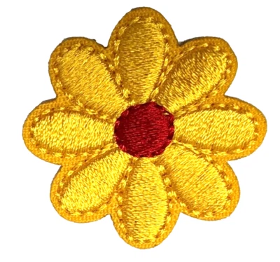 Patch Sew On Iron On Embroidered Clothing Hats Jackets Coat  Daisy FLOWER A203 - Image 1 of 3