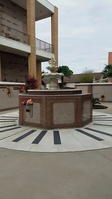 Мавзолей склеп в Новом Орлеане - Изображение 1 из 3