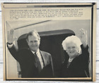 Photo fil AP 1989 président George Bush et Barbara Bush excellente photo !